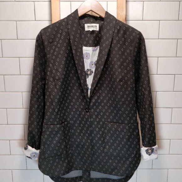Brooklyn Industries Black Blazer with Floral Lining Size Small - Picture 4 of 11